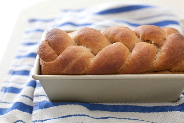 Quick and easy whole wheat bread