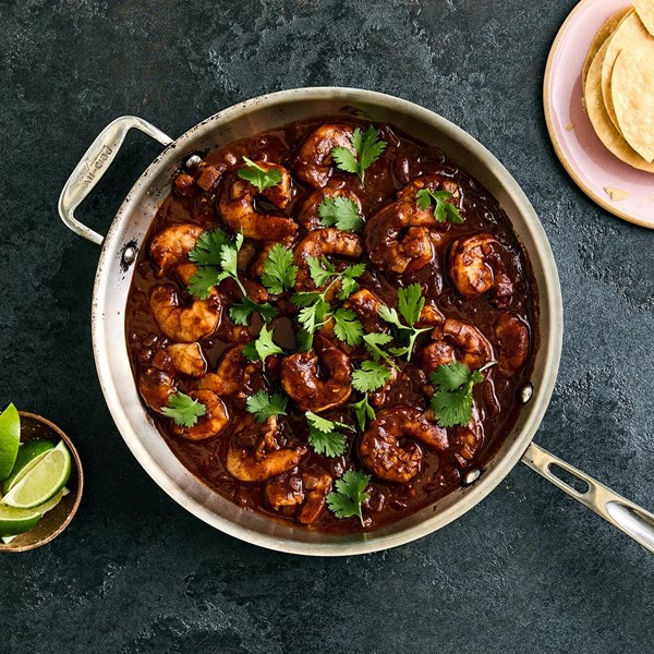 Quick-and-spicy cocoa shrimp 