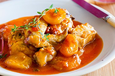 Quick apricot chicken casserole