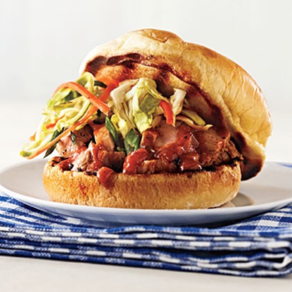Quick BBQ sandwiches with slaw