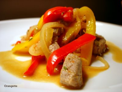 Quick braised pork with vinegar and peppers