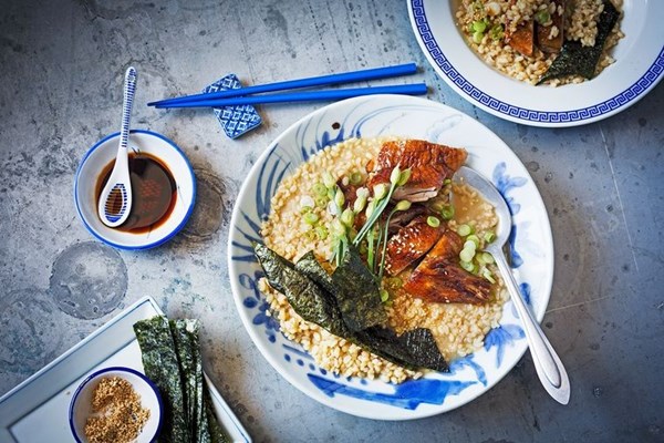 Quick brown rice duck congee