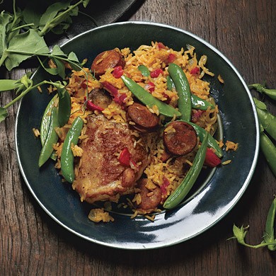 Quick chicken paella with sugar snap peas