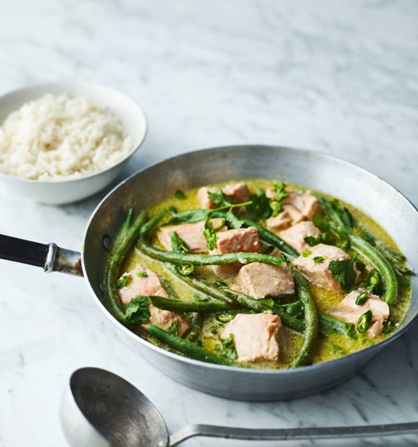Quick coconut salmon [curry]