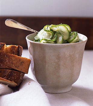 Quick cucumber pickles with rye bread and cheese