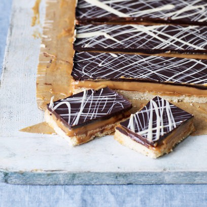 Quick double chocolate millionaire's shortbread 
