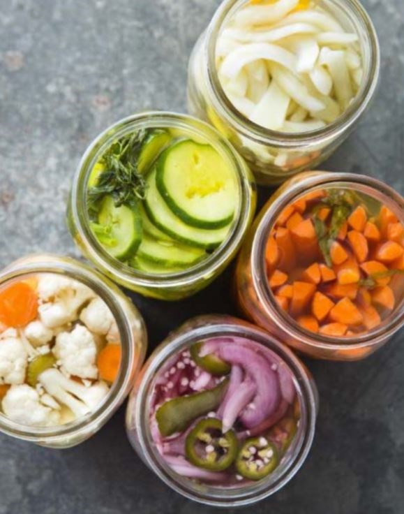 Quick fennel pickles