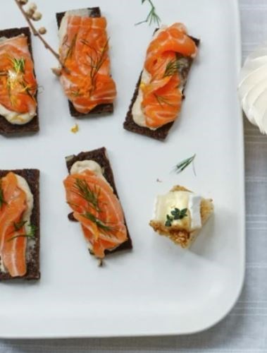 Quick gin-cured salmon with horseradish and parsnip