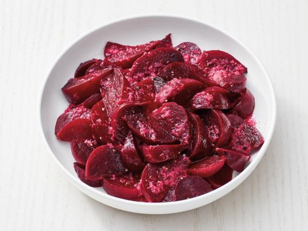 Quick ginger beets