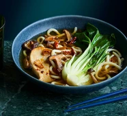 Quick mushroom noodle soup