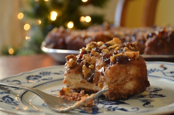 Quick orange sweet rolls with cranberries and walnuts
