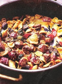 Quick pasta with smoked chorizo and cream