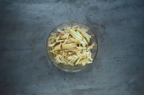 Quick pickled apple matchsticks