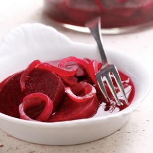 Quick pickled beets