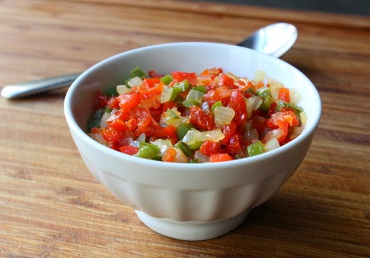 Quick pickled pepper onion relish