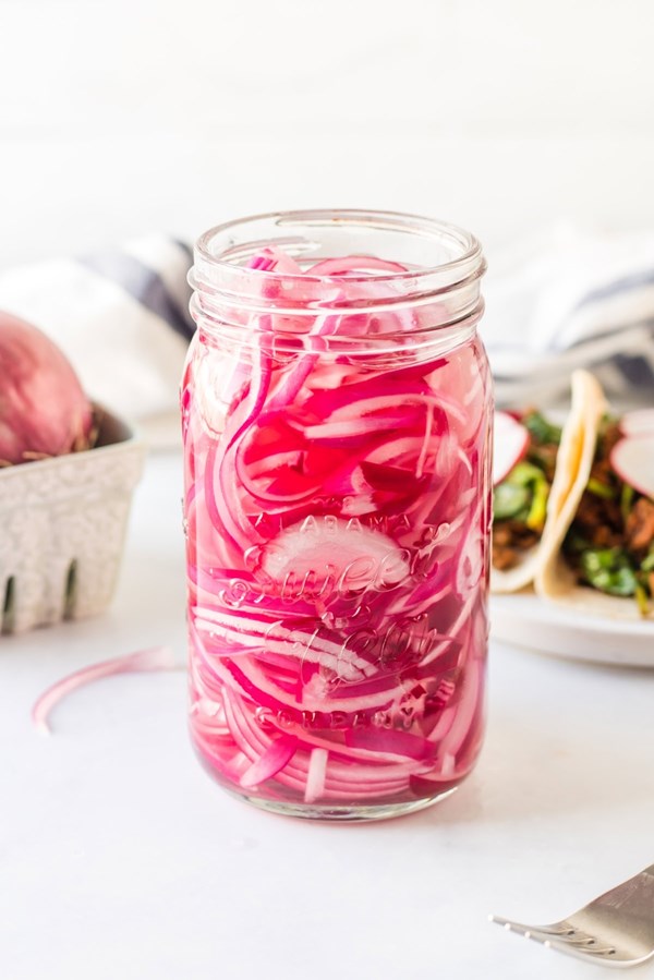 Quick pickled red onions
