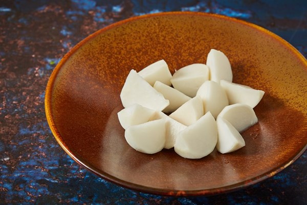 Quick-pickled turnips