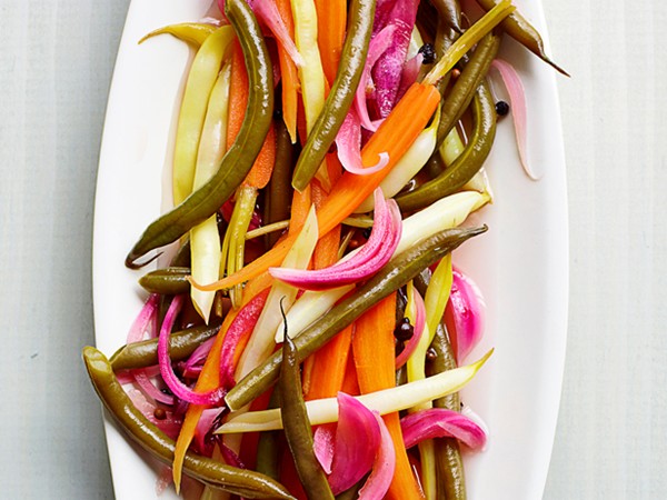 Quick pickled vegetables