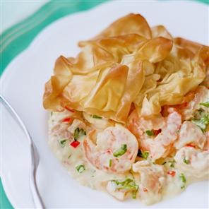 Quick prawn and salmon pie