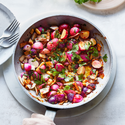 Quick radish & peanut stir-fry