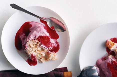 Quick raspberry charlotte