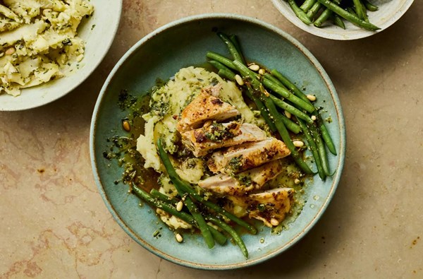 Quick roast Parmesan & tomato chicken with pesto mash