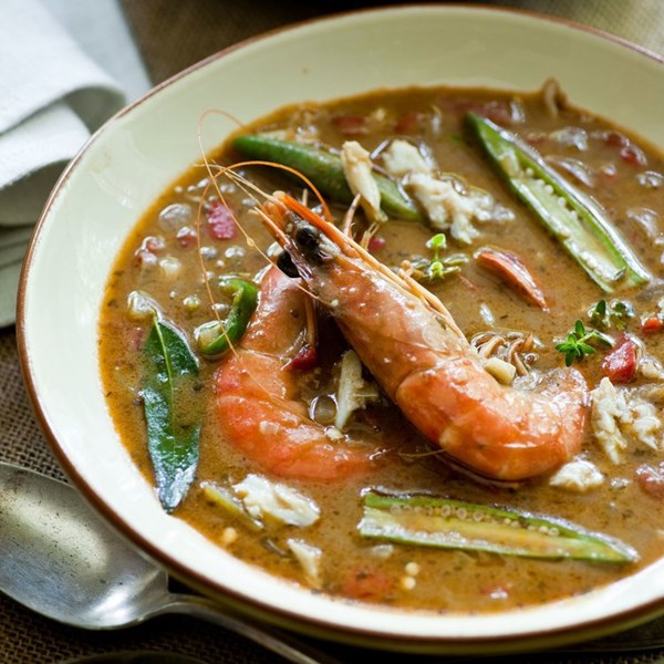 Quick seafood and chicken sausage gumbo