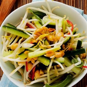 Quick Thai salad