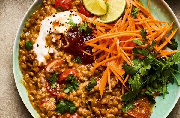 Quick tomato, coconut & coriander dal