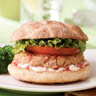 Quick tuna burgers