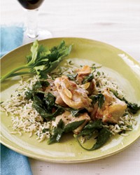 Quick vinegar-braised chicken with garlic and celery leaves