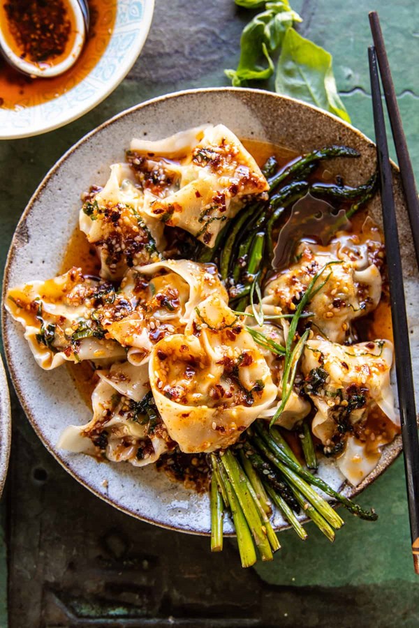 Quick wontons in chili oil with asparagus