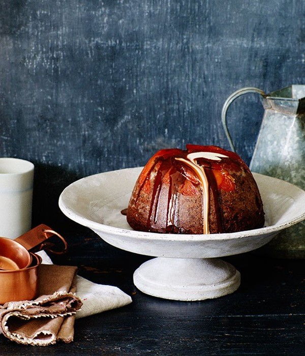 Quince and chocolate pudding