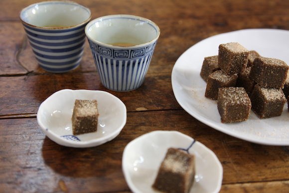 Quince paste cubes