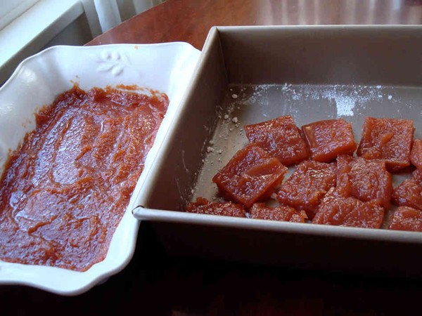 Quince paste with cardamom