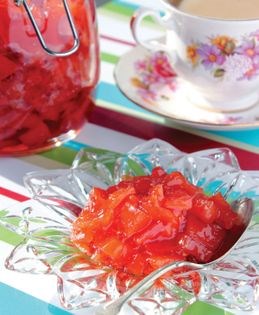 Quince spoon sweet (Glyko kydoni)