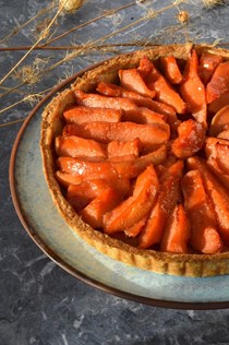 Quince tart: an aromatic autumnal delight