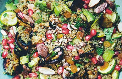 Quinoa, almond & mint salad