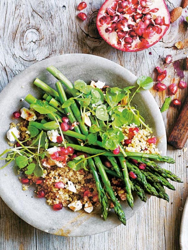 Quinoa and asparagus salad