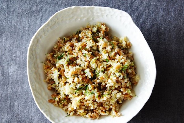 Quinoa and farro salad with pickled fennel
