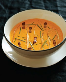 Quinoa chowder with sweet corn (Crema de quinoa de zuleta)