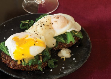 Quinoa eggs Florentine