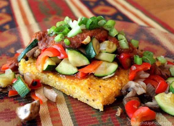 Quinoa polenta with vegetables and barbecue sauce