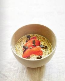 Quinoa porridge with pink grapefruit, pumpkin seeds & chia seeds
