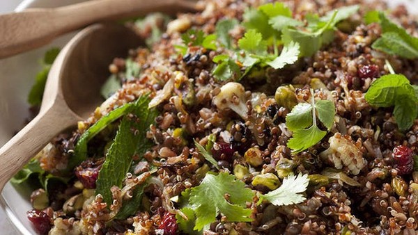 Quinoa, red rice and black lentil salad with spicy cauliflower