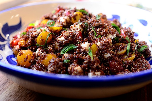 Quinoa with tomato, basil, and mozzarella