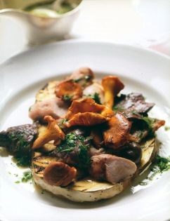 Rabbit and girolles on grilled puffball