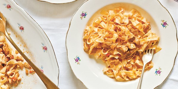 Rabbit ragù with tagliatelle