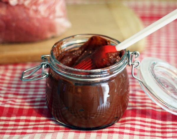 Rachel's new classic barbecue sauce