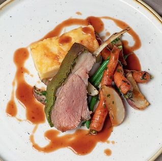 Rack of lamb with smoked cheddar crust
